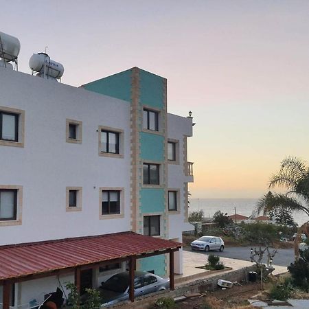 Joanna Sunset Apts بوموس المظهر الخارجي الصورة