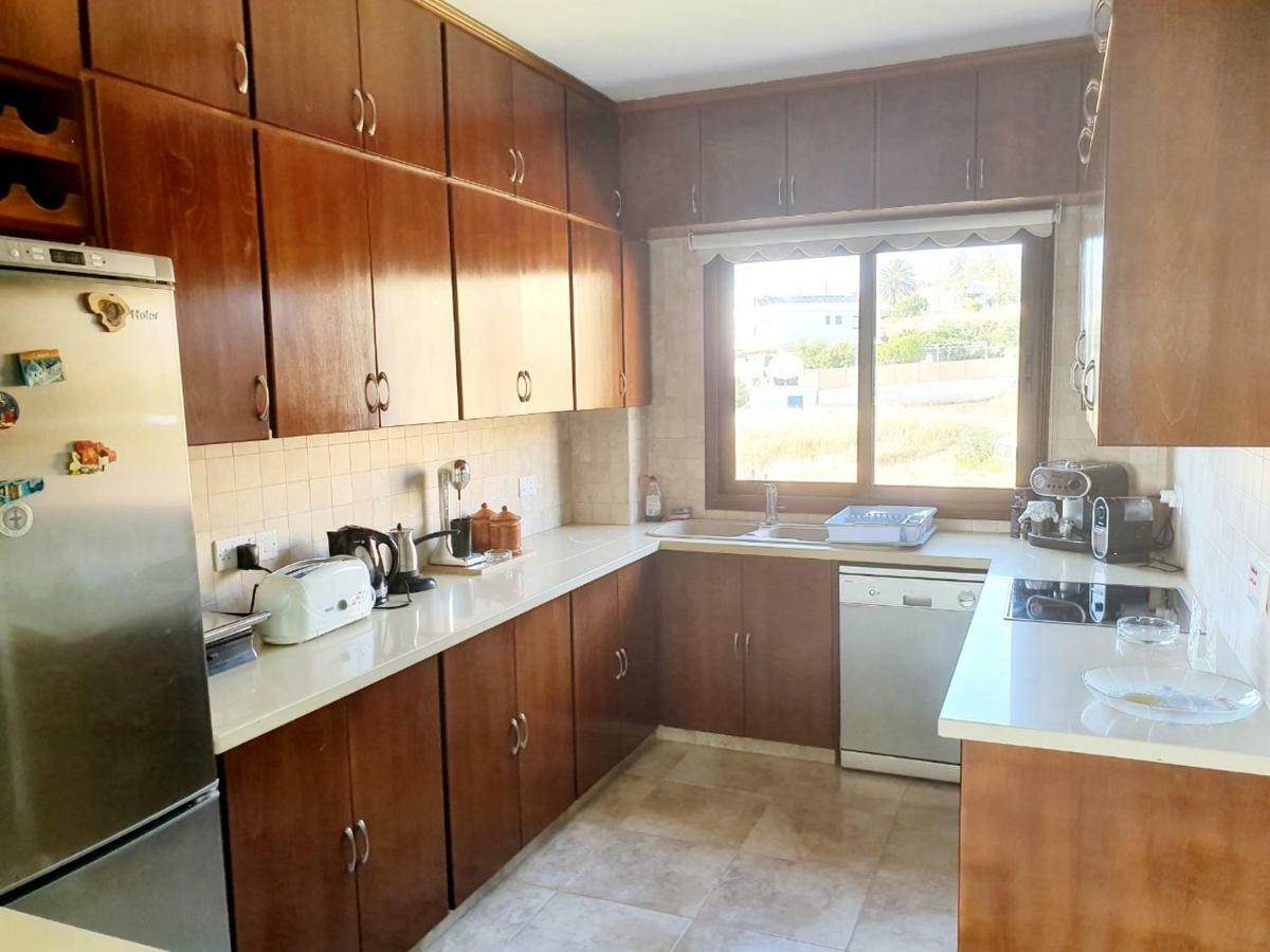 Joanna Sunset Apts بوموس المظهر الخارجي الصورة